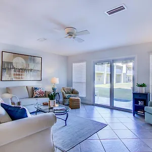 https://2-b-three-bedroom-townhome.panamacity-beachhotels.com